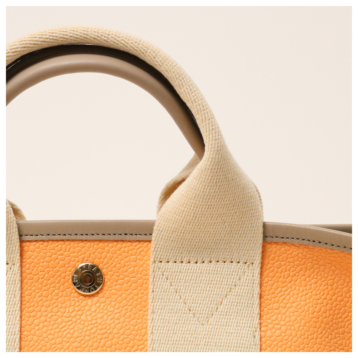 no.102 レッドエピドートとGoldのミニマム Midori ミドリ ジオメトリックトートバッグ - トフィー | CHARLES